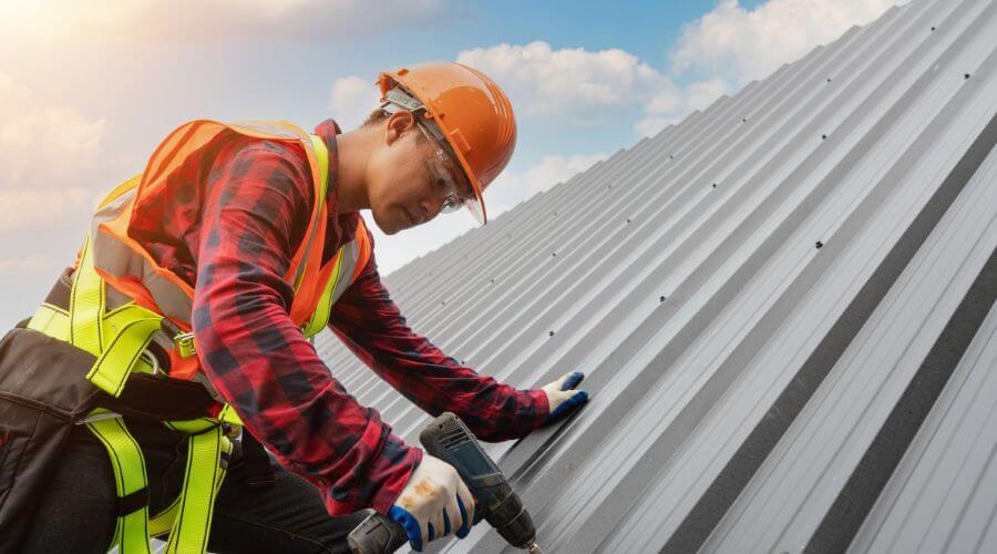 Professional residential roofers in Murray City, OH